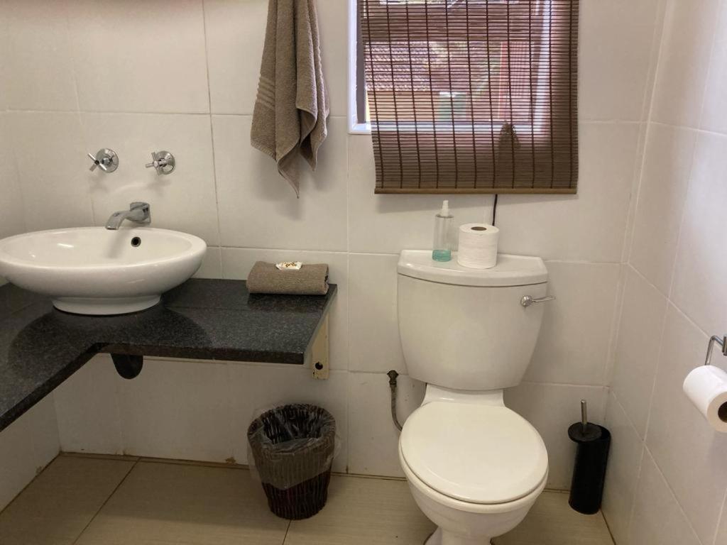 Acasia Guest Lodge Komatipoort Kültér fotó